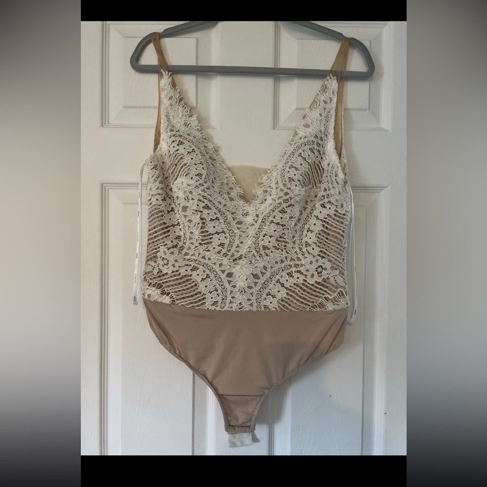 W Too By Watters Bodysuit Womens Sz 14 Lace Odelia Sexy Lace Sleeveless Beige